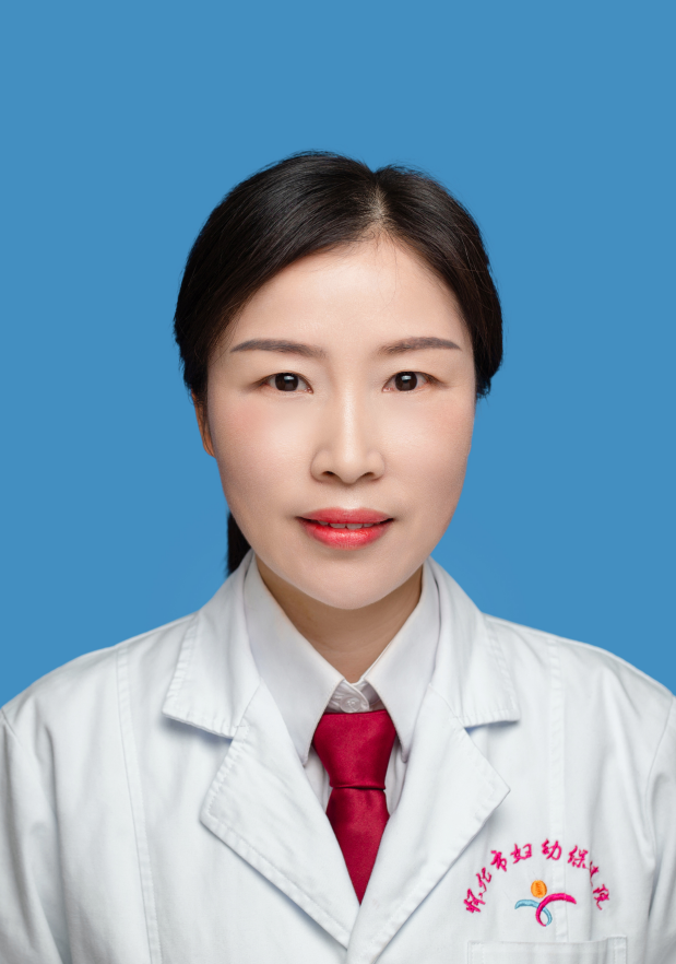醫(yī)學(xué)檢驗中心主任技師 向文秀